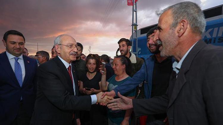 CHP lideri Kemal Kılıçdaroğlu, Ankara’da iftar yemeğine katıldı