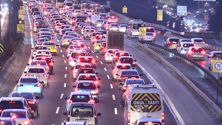 Trafiğe kaydı yapılan taşıt sayısı yüzde 24.9 azaldı