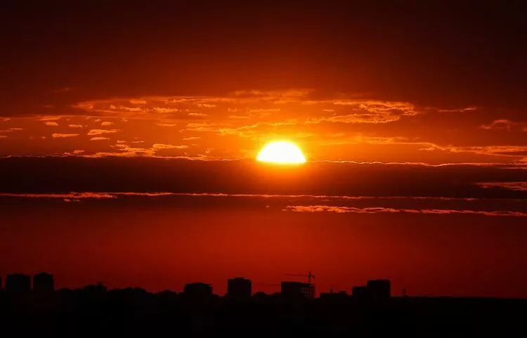 Güneş tutulması ne zaman, saat kaçta Güneş tutulması Türkiyeden izlenecek mi Yılın ilk Güneş tutulması için geri sayım başladı