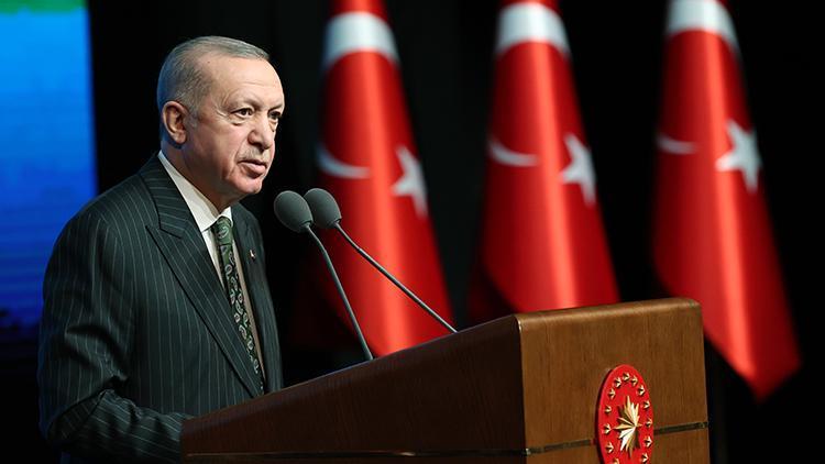 Cumhurbaşkanı Erdoğandan Mehmetçike: Verdiğiniz mücadeleyi tarih hayırla yad edecek