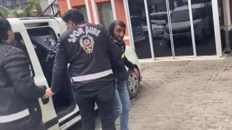 Trabzonspor bayrağını köprüden indirmeye çalışan Rambo Okan gözaltına alındı