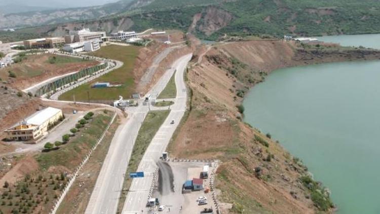 Tuncelide yollar havadan denetlendi