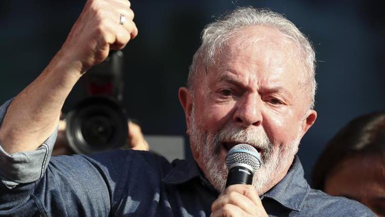 Lula da Silvadan şaşırtan sözler: “Zelenski savaştan en az Putin kadar sorumlu”