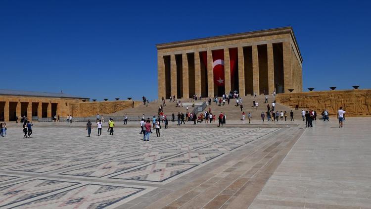 MSB’den Anıtkabir açıklaması: Sosyal medyadaki hesaplar sahte