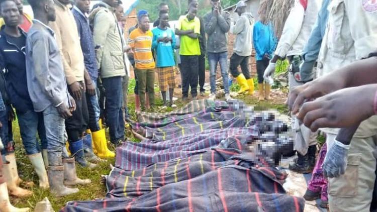 Kongoyu sarsan saldırı En az 50 kişi hayatını kaybetti...