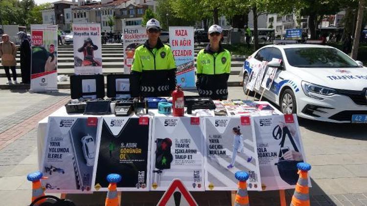 Vali Özkan: Trafik kurallarını öğrenciler daha iyi biliyor