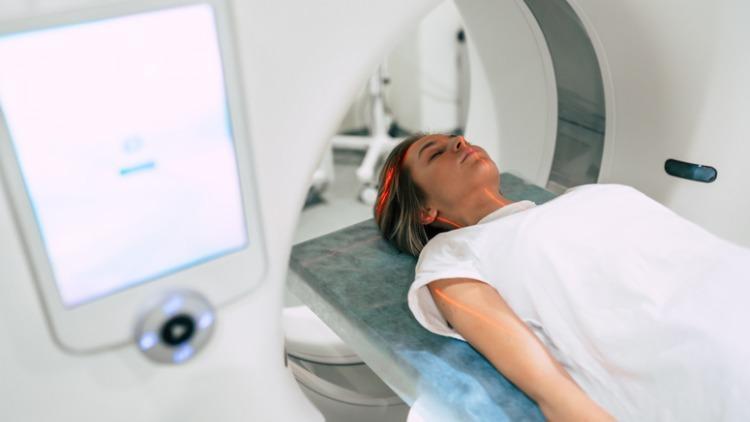 Tomografi nasıl ve neden çekilir? İlaçlı tomografi çekimi ve süresi