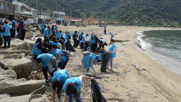 Kapıdağ Yarımadasında çevre temizliği yapıldı