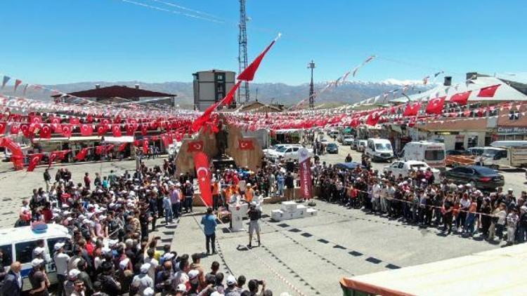 Başkaledeki ilk halk koşusuna 500 kişi katıldı