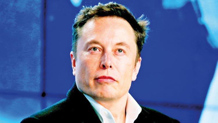 Elon Musk’tan CEO’ya ‘dışkı’ emojisi