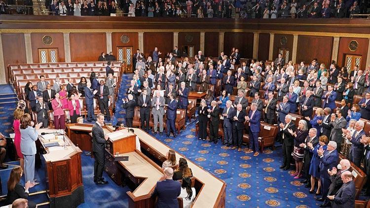 42 dakikada 37 kez alkışlandı: ABD Kongresi’nin coşkusu Miçotakis’i bile şaşırttı