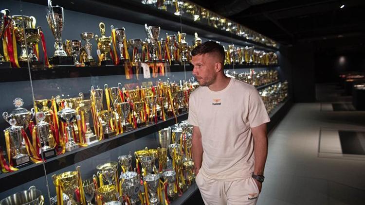 Lukas Podolski: Galatasarayın büyük bir tarihi, kültürü, gücü ve taraftarı var