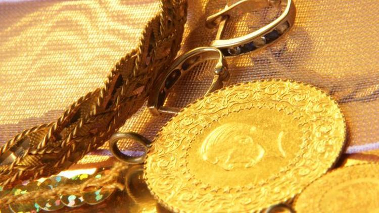 Altın fiyatları bugün ne kadar Canlı gram altın ve çeyrek altın düşüşte mi, yükselişte mi İşte son durum