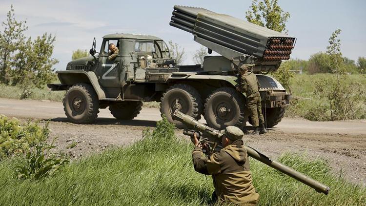 Son dakika: Rus ordusu iki kenti kuşattı... Ukraynadan itiraf gibi açıklama