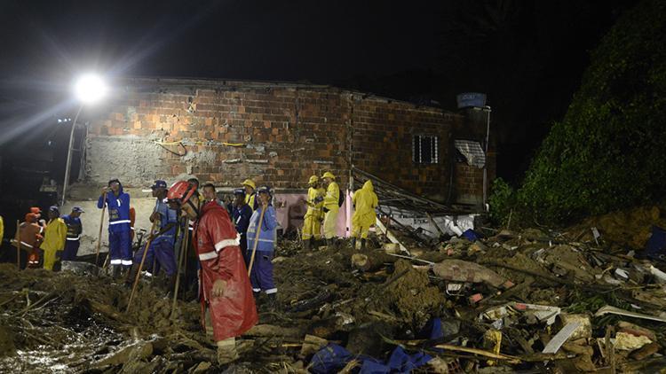 Brezilya’daki toprak kayması felaketinde bilanço ağırlaşıyor: 79 ölü