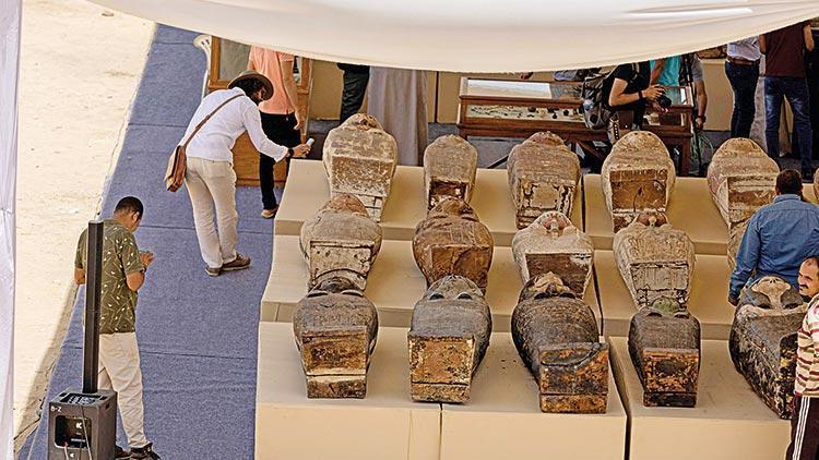 2 bin 500 yıllık keşif: Mısır’da 250 mumya bulundu