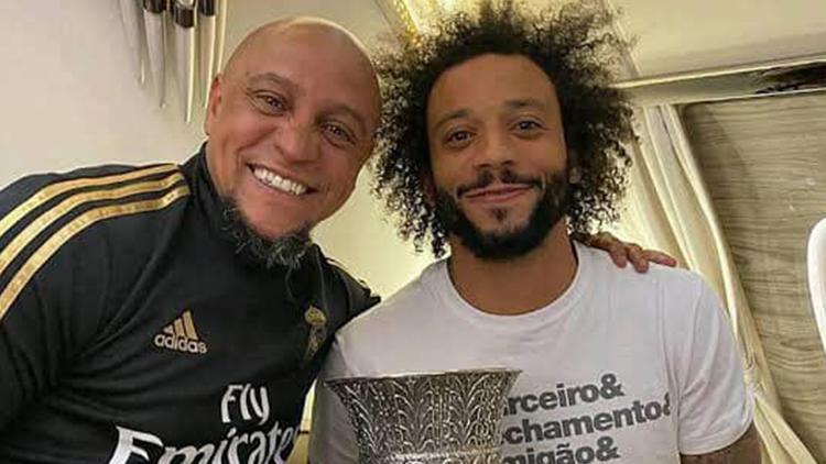 Son Dakika: Fenerbahçe transferde Marcelo için kesenin ağzını açtı Roberto Carlos ikna etti...
