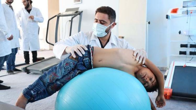 Suriye’deki fizik tedavi merkeziyle savaşın yaraları sarılıyor