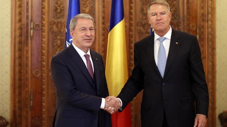 Milli Savunma Bakanı Hulusi Akar, Romanya’da