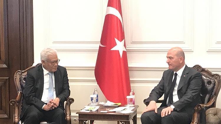 Bakan Soylu ile görüşen Malezya İçişleri Bakanı Zainudinden Türkiyenin sınır güvenliği önlemlerine övgü
