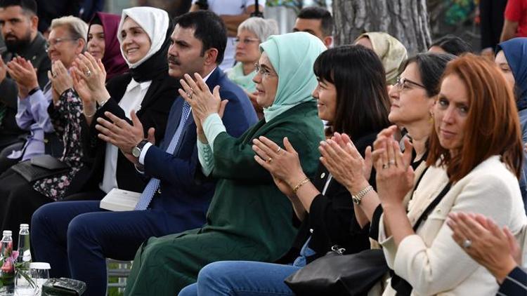 Emine Erdoğan, Dünya Ortak Evimiz yazarlarının çevre önerilerini dinledi