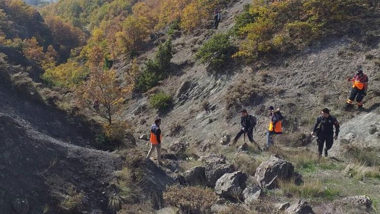Ormanda kan donduran manzara: Kayıp polise ait olduğu düşünülen kemikler bulundu