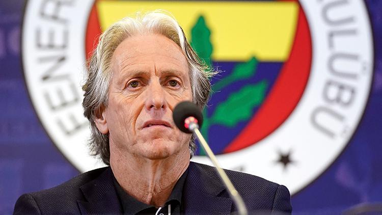 Fenerbahçede Jorge Jesus’la her rakibe göre farklı bir sistem