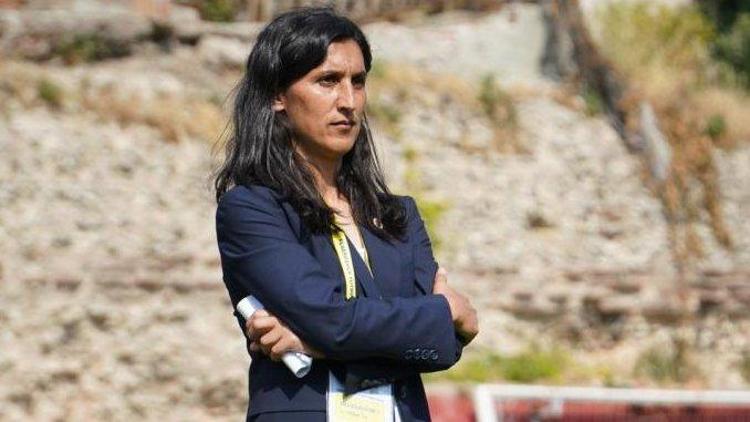 Fenerbahçe’de ayrılık Kadın futbol takımı antrenörü Nihan Su...