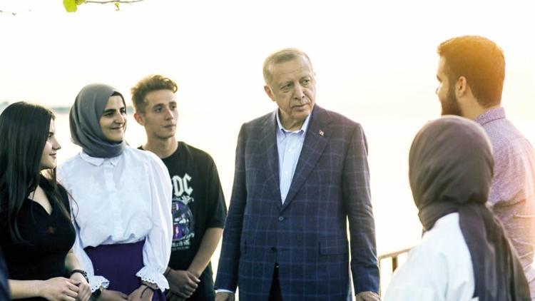 Cumhurbaşkanı Erdoğandan Kılıçdaroğluna: Aday mısın değil misin