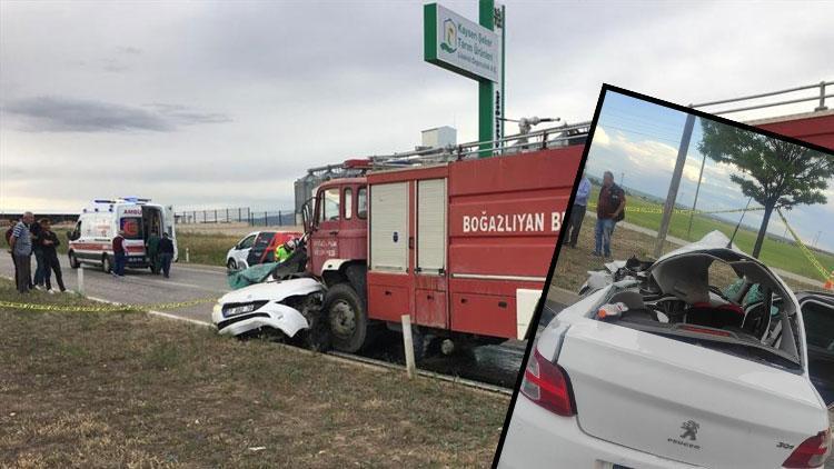 Yozgatta feci kaza İtfaiye aracı ile otomobil çarpıştı: 3 ölü