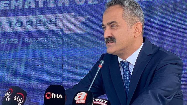 Bakan Özer: “Sizler, aldığınız notlardan ibaret değilsiniz. Sizlere olan inancımız sonsuz”