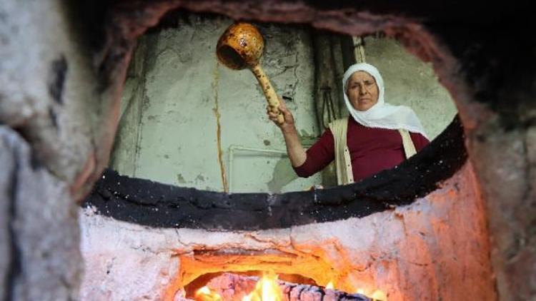 Karnavas dut pekmezi için kazanlar kaynamaya başladı