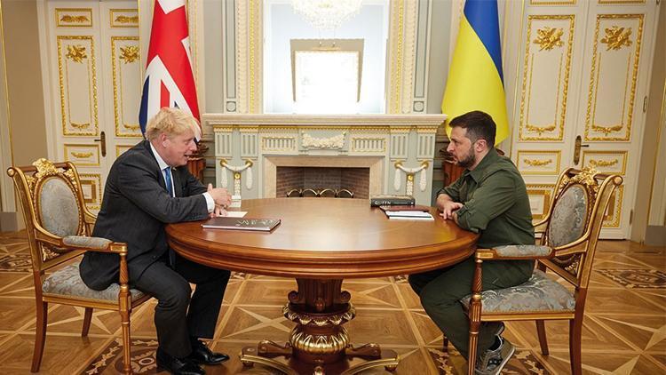 İngiltere Başbakanı Johnson’dan Kiev ziyareti