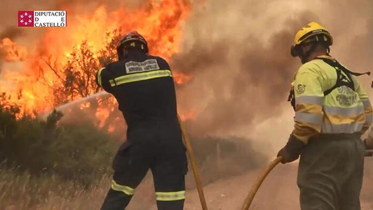 İspanya’da orman yangınlarına müdahale sürüyor