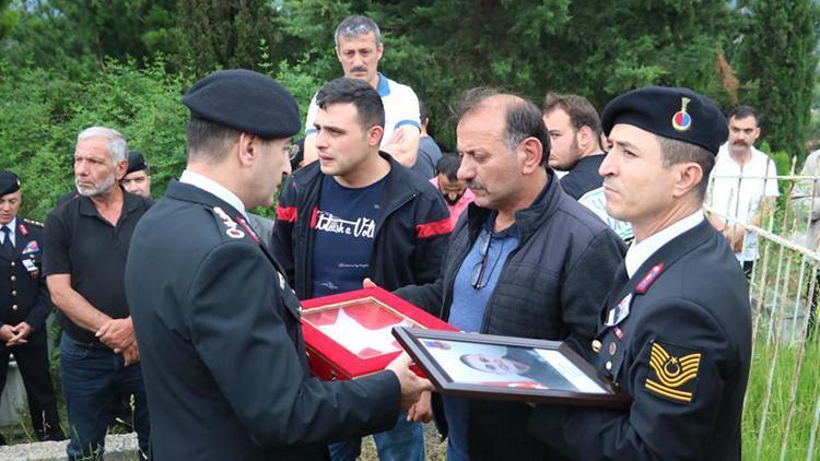 Hava değişimi için memleketine gelen asker, trafik kazasında hayatını kaybetti