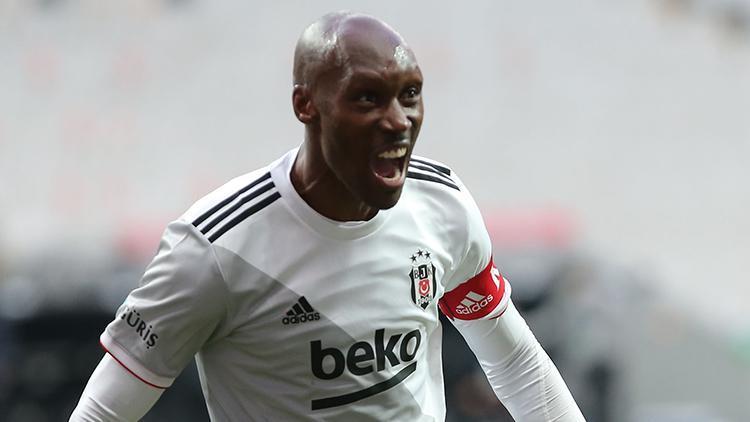 Son dakika: Atiba Hutchinson, Beşiktaşta 10 yapıp bırakmak istiyor Karar Valerien Ismaelde | Transfer haberi