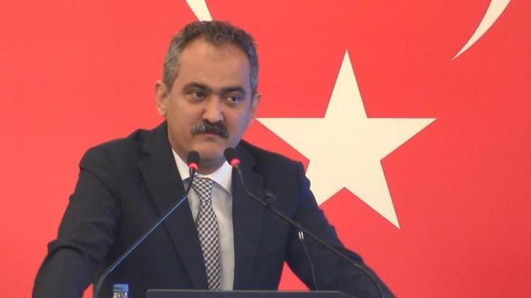 Bakan Özer: Öğretmenlerimizin eğitimi için 292 milyon bütçe ayırdık