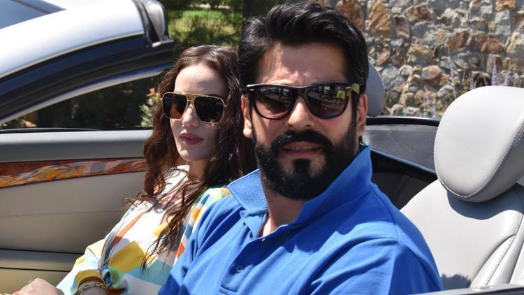 Fahriye Evcen ve Burak Özçivitten bebek açıklaması: İnanılmaz heyecanlıyız