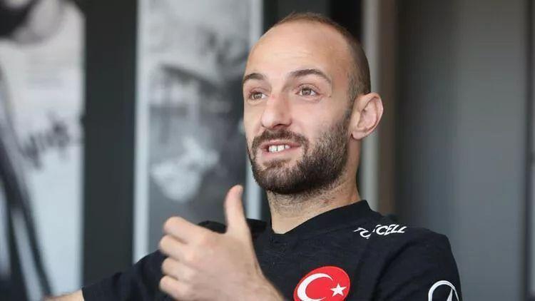 Son dakika: Galatasaray Efecan Karacayı istedi Alanyasporun bonservis talebi sonrası transferden vazgeçti