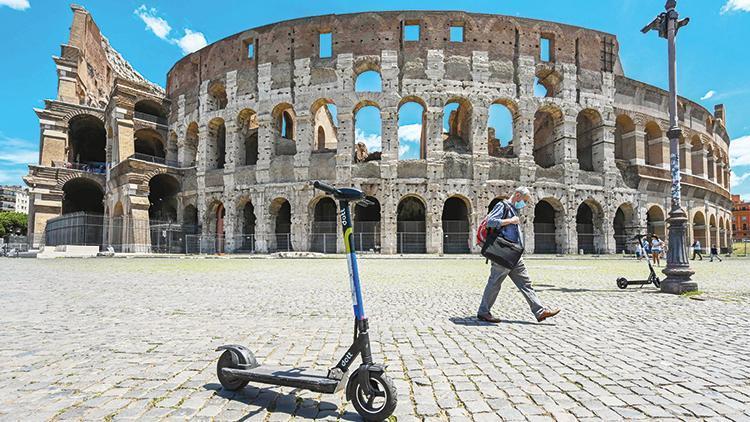 Roma scooterdan dertli: 2 yılda 17 kişi hayatını kaybetti