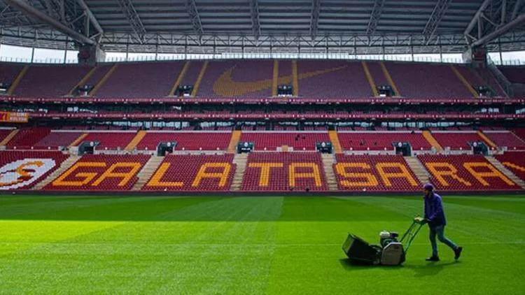 Son Dakika: Galatasarayda sponsorluk zirvesi