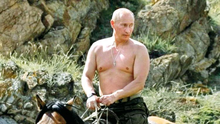 Putin: Onlar sakın soyunmasın