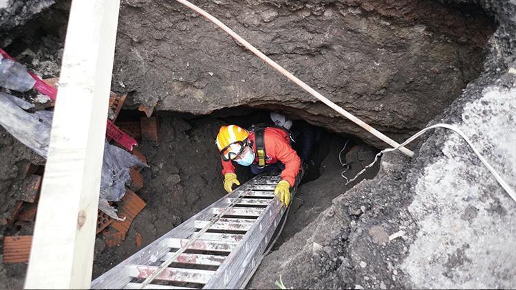 Meksikada şaşırtan keşif: Çukurda tam13 yeraltı mağarası