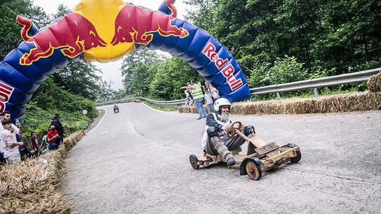 Red Bull Formulaz geleneği devam ediyor