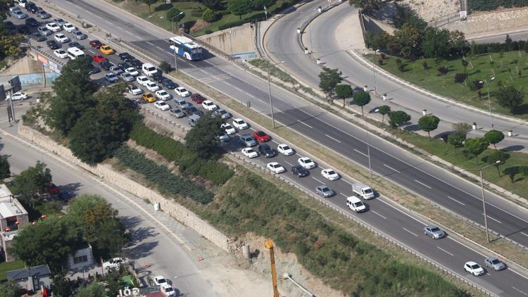 Kentte kuş bakışı trafik denetimi