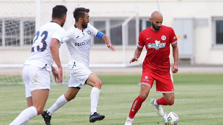 Fraport TAV Antalyaspor, Başakşehir ile golsüz berabere kaldı