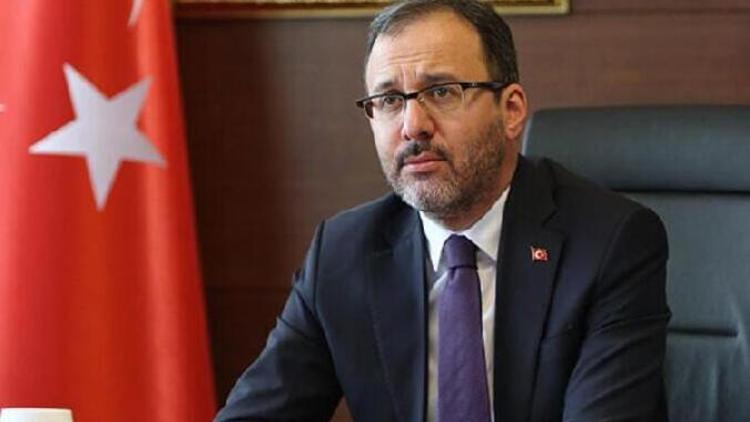 Bakan Kasapoğlu: Amacımız yüzme öğrenmek isteyen herkese yüzmeyi öğretmek