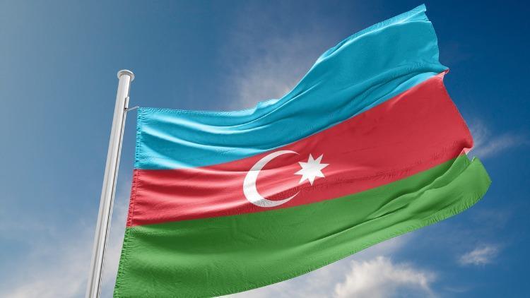 Azerbaycan bayrag ve anlam