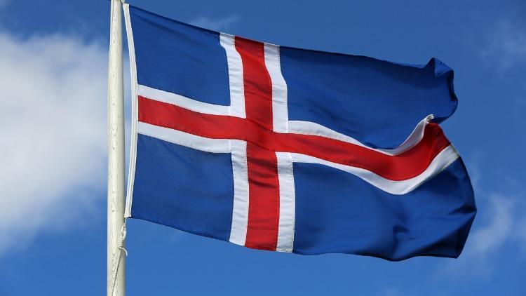 İzlanda bayrağı anlamı nedir Bayrakta hangi renkler bulunur Renklerinin anlamları
