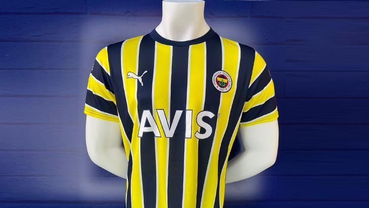 Fenerbahçenin yeni sezon formaları görücüye çıktı
